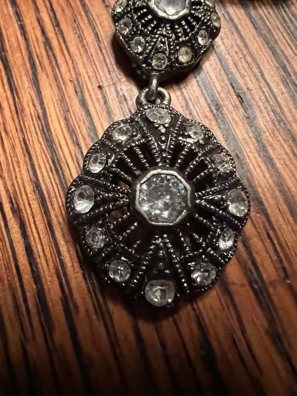Sabika gunmetal tone
